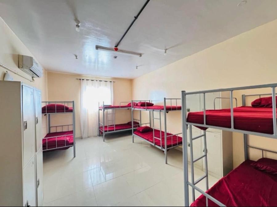 Bachelor Room